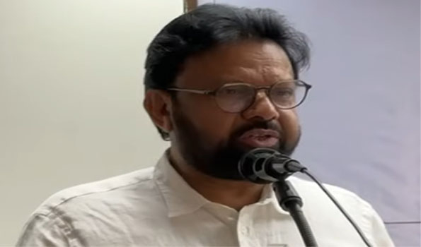 Bangladeshi journalist Shyamol Dutta not allowed to leave country