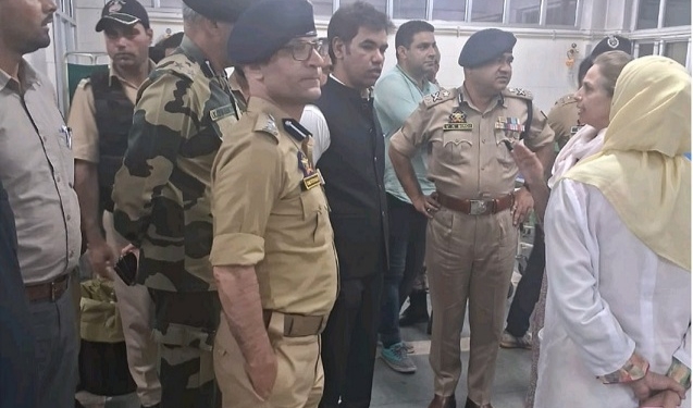 Div Com , IGP visit SMHS Hospital to enquire about well-being of injured BSF Jawans