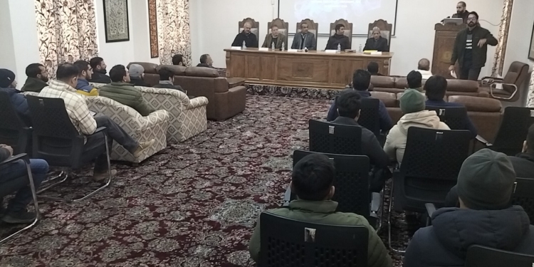 Income Tax Department Holds Interactive Session on Vivad Se Vishwas Scheme in Srinagar
