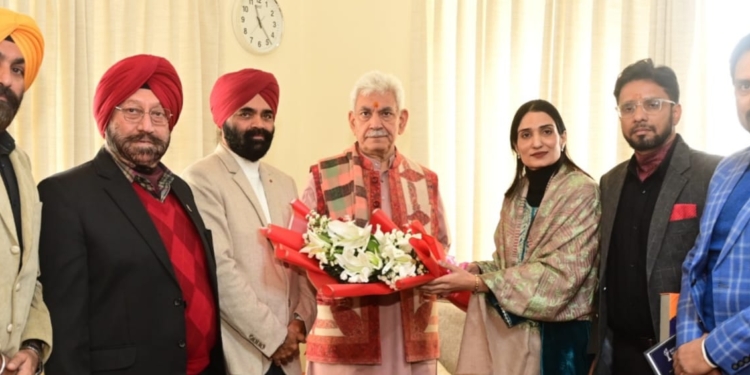 Dr Baljinder Kour calls on Lieutenant Governor Manoj Sinha
