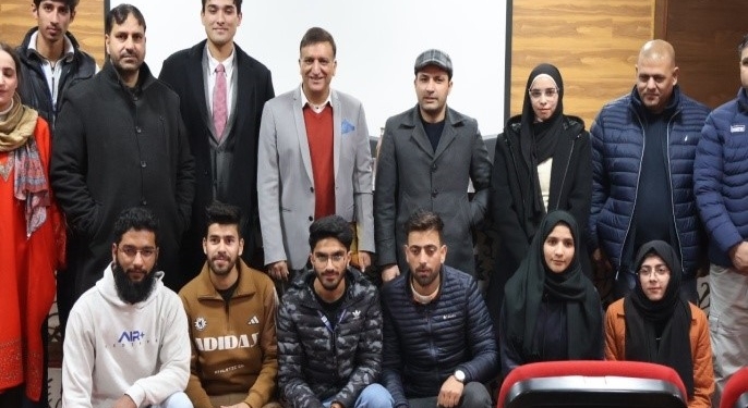 IUST Hosts Industry Connect Program on Networking and Cybersecurity