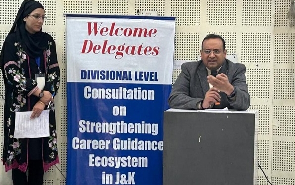 RRF, DSEJ, JKST&IC and UNICEF organizes Divisional Level Consultation on Strengthening Career Guidance Ecosystem in J&K