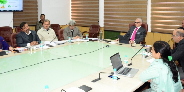 CM Omar Abdullah stresses on adopting urban planning strategies for planned development