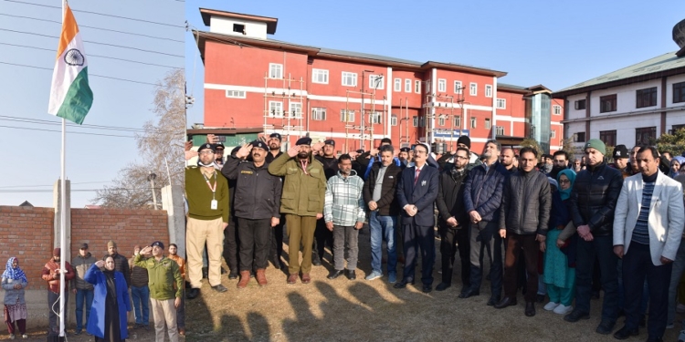 GMC Srinagar celebrates 76th Republic Day with enthusiasm