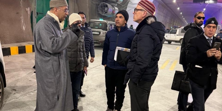 CM Omar Abdullah reviews arrangements ahead of PM Modi’s inauguration of Sonamarg Tunnel in Sonamarg