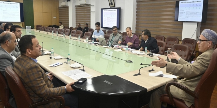 CM holds pre-budget meetings with key departments ahead of March 7 Budget presentation