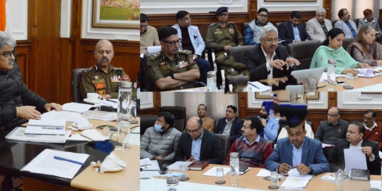 CS chairs 14th HLC meet of AmarnathJi Shrine Board