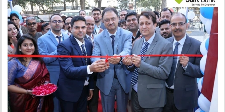 J&K Bank opens New Branch at Gomti Nagar, Lucknow
