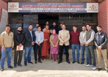 Dr Jehangir Bakshi Assumes Additional Charge as Director,J&K AIDS Control Society
