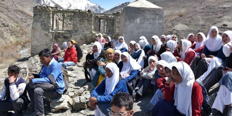 Heritage tour conducted as part of Tribal Painting Workshop by Tribal Research Institute, University of Ladakh, Kargil Campus