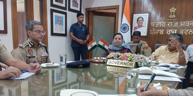 Sakeena Itoo calls on Punjab Governor; raises issues of J&K students, business community in wake of Pahalgam attack