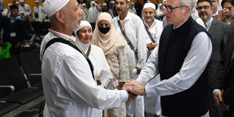 CM Omar Abdullah bids farewell to first batch of Hajj pilgrims at Srinagar Airport