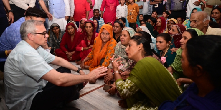 CM Omar Abdullah visits camps in Jammu & Samba