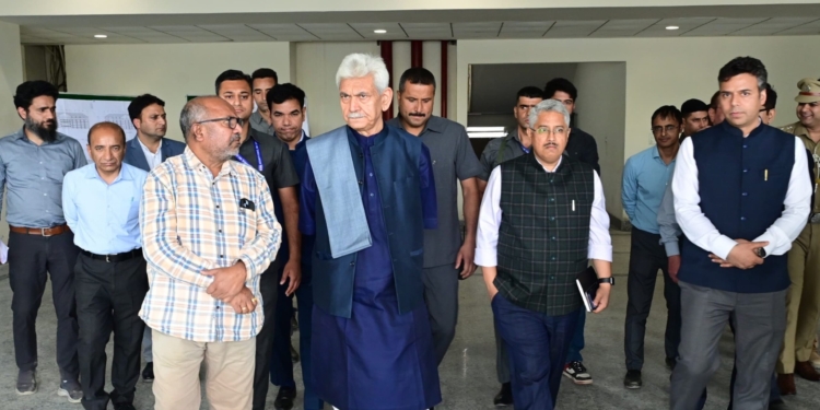 LG Manoj Sinha conducts on-site inspection of Shri Amarnath Ji Shrine Board’s Office & Yatri Niwas at Pantha Chowk