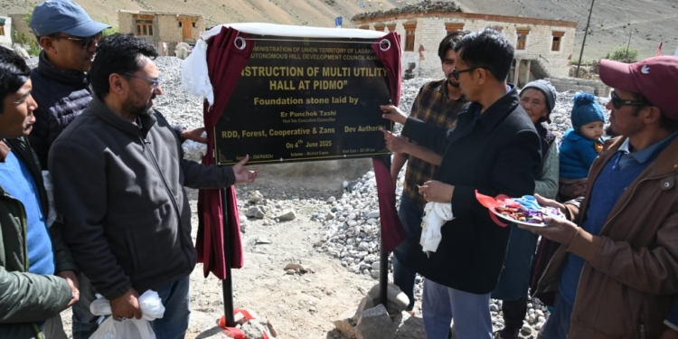 EC Tashi Reviews Developmental Projects Across Zanskar