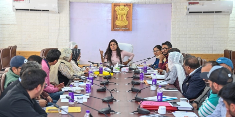Administrative Secretary, Shashanka Ala Reviews Social, Tribal Welfare Schemes in Kargil