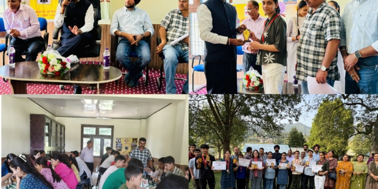 District Doda conducts chess trialsDC Harvinder Singh felicitates winners