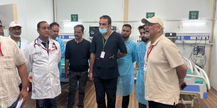 Director Health Services Kashmir conducts detailed Inspection of health facilities till Holy Cave