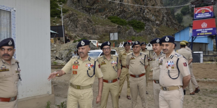 DGP J&K Chairs Joint Security Review Meeting Ahead of Shri Amarnath Ji Yatra-2025