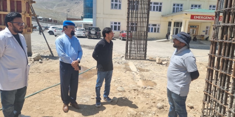 CEC Dr. Jaffer Visits District Hospital Kargil, Reviews Healthcare Facilities and Infrastructure