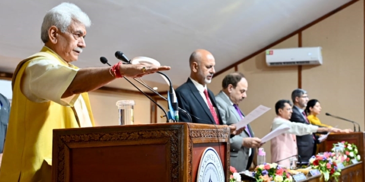 Lieutenant Governor addresses Viksit Bharat Yuva Connect Program at IUST
