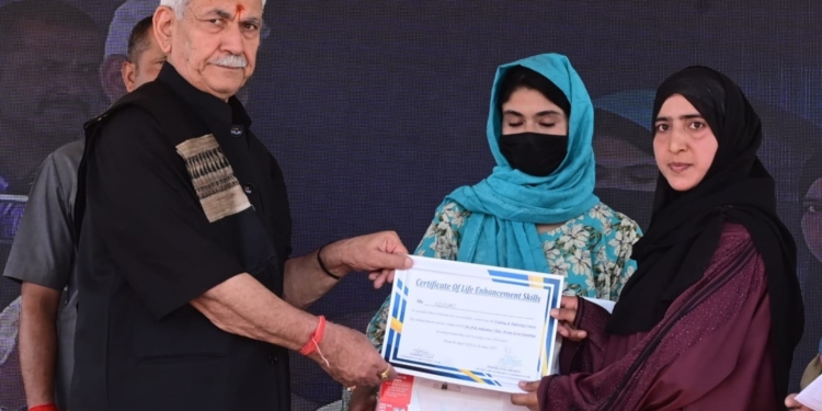 Lieutenant Governor attends valedictory function of Women Vocational Training Course at Shopian