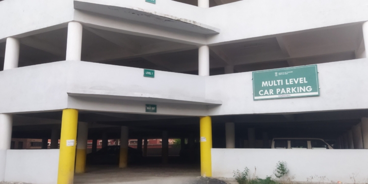 Botabagh Hazratbal Car Parking Historic Initiative by WAQF, but deserves more attention