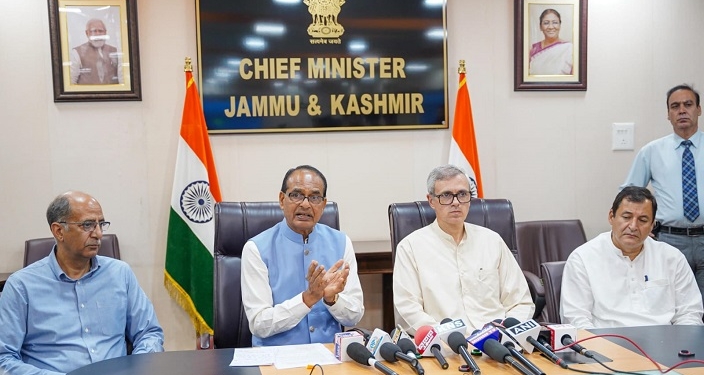 Union Agriculture Minister Shivraj Singh Chouhan reviews agriculture and rural development initiatives in Jammu & Kashmir