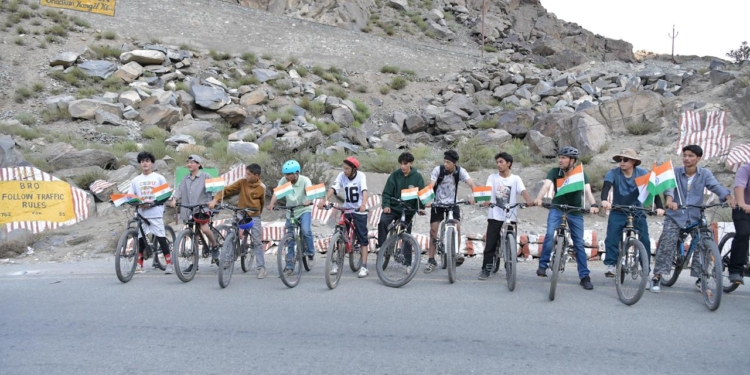 Cycle Tiranga Rally under Har Ghar Tiranga campaign held in Kargil