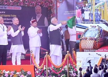 PM Modi flags off Amritsar – Shri Mata Vaishno Devi Katra Vande Bharat Train