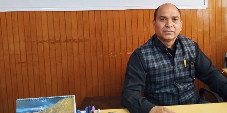 Contaminated Water Supply Raises Health Concerns in Maisuma: Ajaz Ahmad War