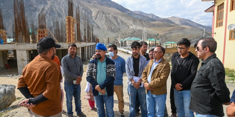 CEC Kargil inspects developmental works at District Hospital Kargil 