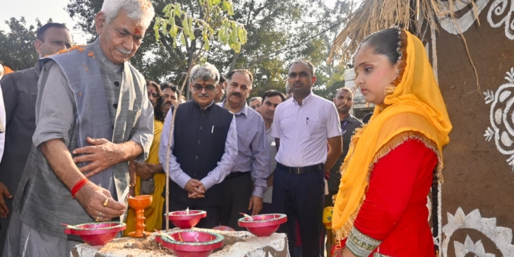 Lieutenant Governor Inaugurates Basohli Utsav