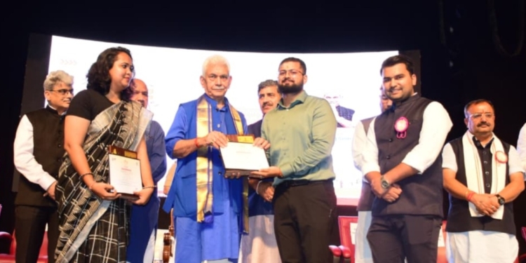Lieutenant Governor attends ‘Sewa Parv’ celebrations organised by Housing & Urban Development Department