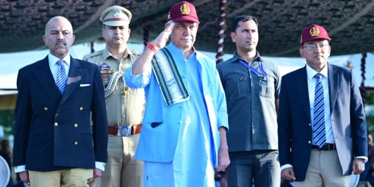 Lieutenant Governor attends Closing Ceremony of JKP’s Water Sports event ‘Jashn-e-Dal’ at Srinagar