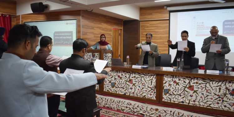 IUST Observes Vigilance Week in Collaboration with ACB