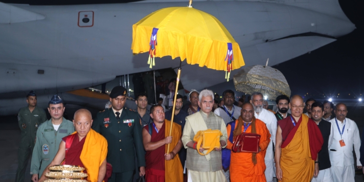 LG Manoj Sinha Arrives At Delhi with Holy Relics of Lord Buddha