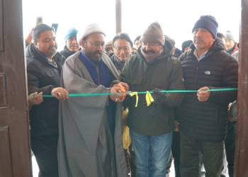 CEC Dr. Jaffer Akhoon Inaugurates newly constructed Indoor Stadium at Goma Kargil