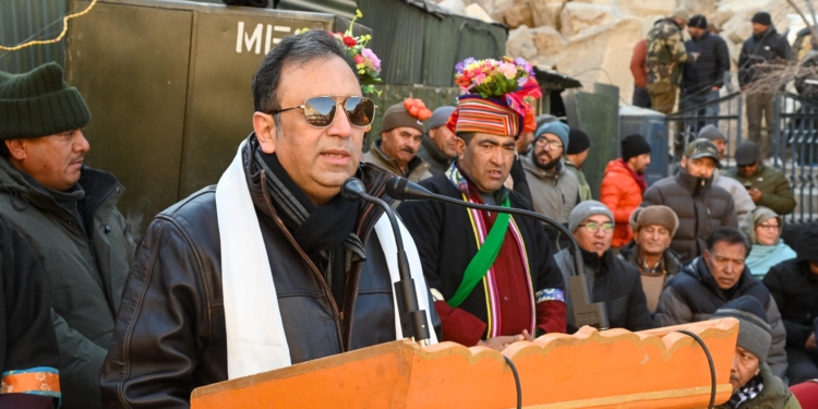 Chief Secretary Ashish Kundra Visits Kargil Airport and Darchik Village