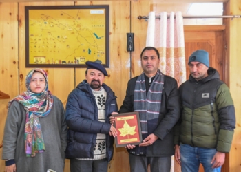 ICICI Bank’s New Branch Manager Calls on CEC Kargil, Discusses CSR Support for Education and Health