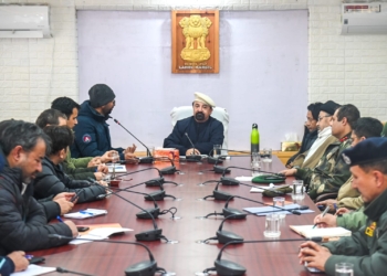 CEC Kargil Dr. Mohd Jaffer Akhoon Reviews Winter Preparedness in Light of current Meteorological Advisory