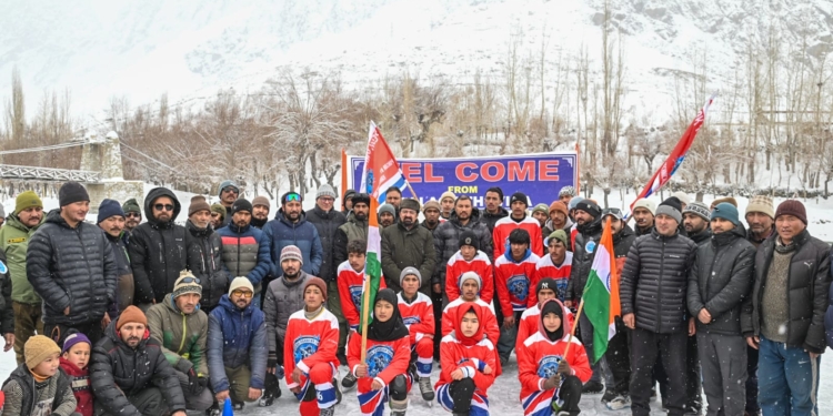 CEC Kargil Attends Ice Hockey Programme at Thuvina Village, Assures Support to Young Players