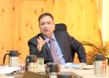 Chief Secretary Ashish Kundra chairs review meeting of Education and Skill Development Departments
