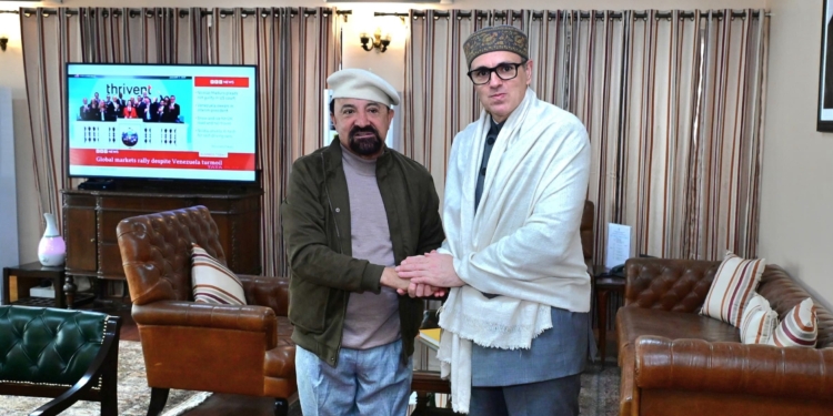 CEC Kargil Meets J&K Chief Minister in Jammu; Discusses Issues of Mutual Interest