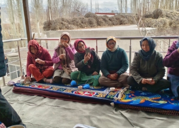 Administrative Secretary, Cooperative visits Tibetan Consumer Cooperative Society Leh and Dairy Cooperative Society, Chuchot Yokma Village