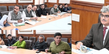 CS reviews framework for Early Childhood Care and Education in J&K