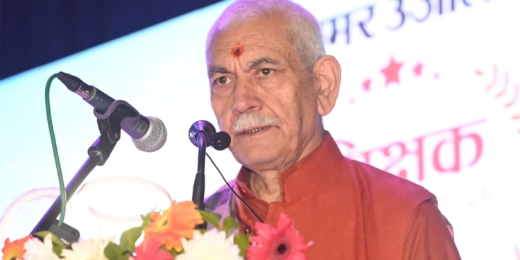 Lieutenant Governor addresses “Amar Ujala’s Inspirational Teachers Award” Ceremony