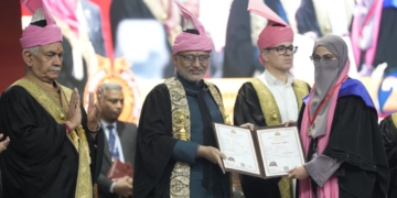 Vice-President Shri C. P. Radhakrishnan Addresses 21st Convocation of University of Kashmir
