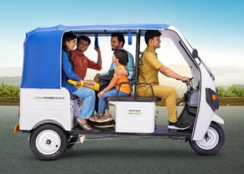 E-Rickshaw owners in Kashmir appeal for waiver of late fitness fees