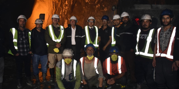DC Drass visits Eastern Portal of Zojila Tunnel project; lauds sincere efforts of officials/workers of MEIL